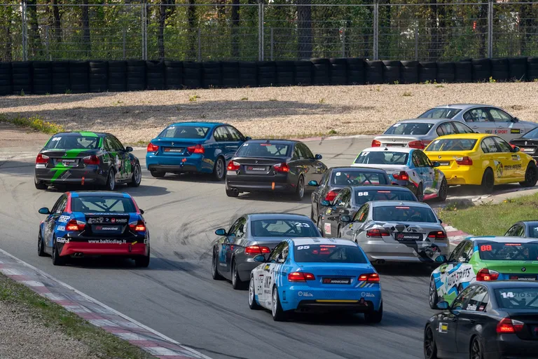 BMW 325 CUP sacensības Biķerniekos