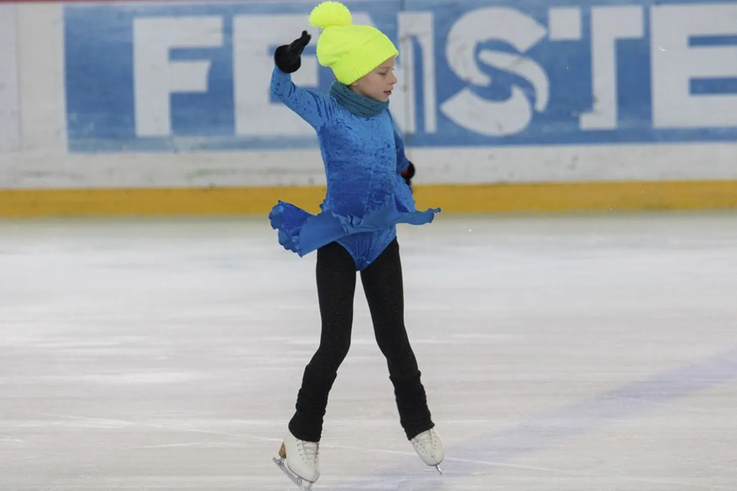Viljandi jäähall avab pidulikult hooaja iluuisutajate esinemisega.