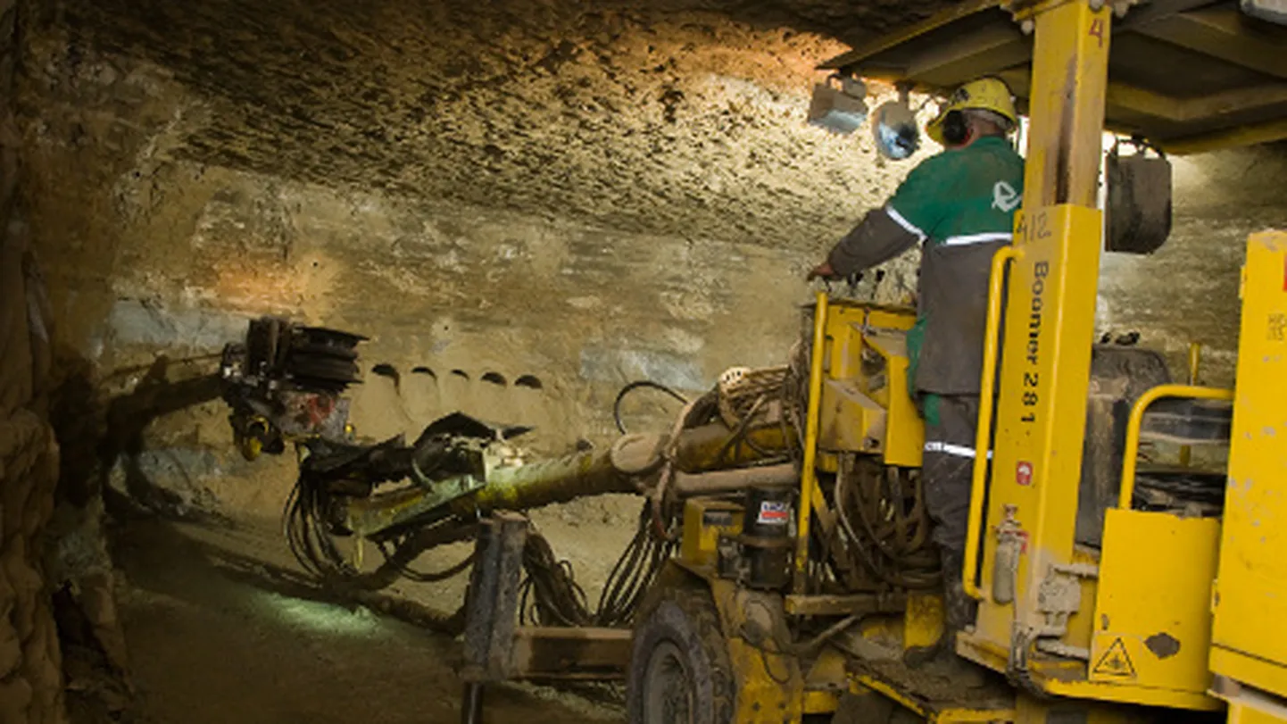 Põlevkivi kaevandamine Estonia kaevanduses.
