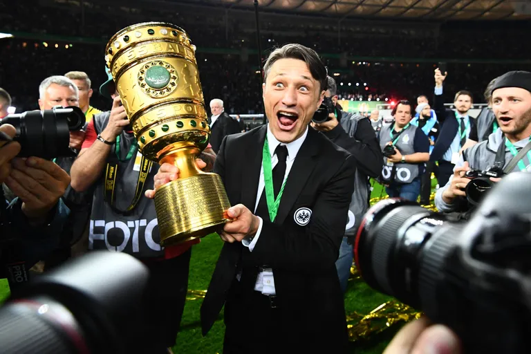 Nico Kovac karikaga.