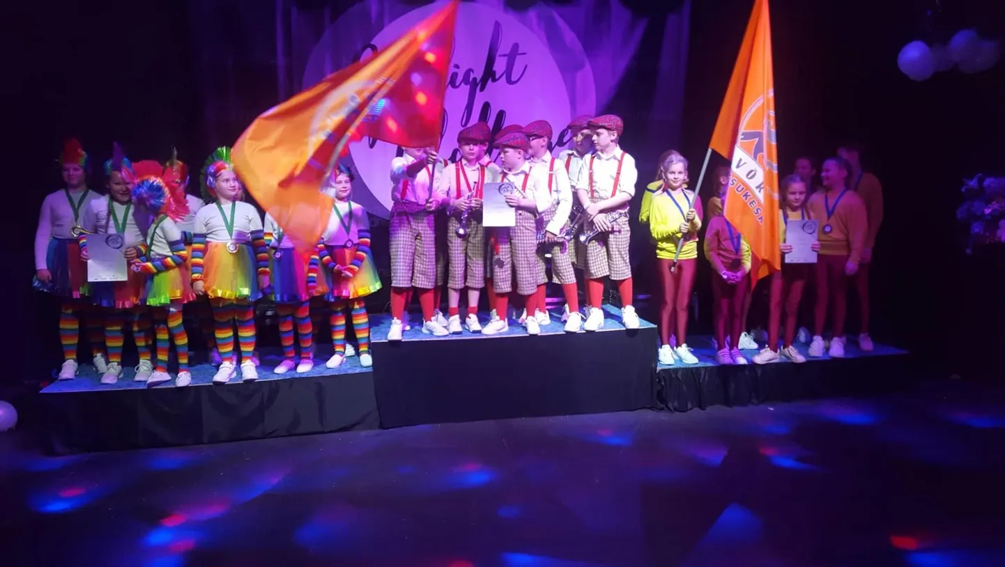 Tänavatantsu-show väikegruppide kategoorias laste vanuseastmes hõivasid kõik poodiumiastmed Andre Laine kava esitanud noored.