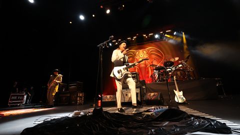 Elephant on Stage: BEAT Performs King Crimson's Music Amidst Symbolic Design