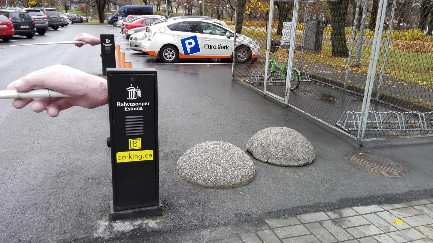 Rahvusooper Estonia parklat haldab Barking.