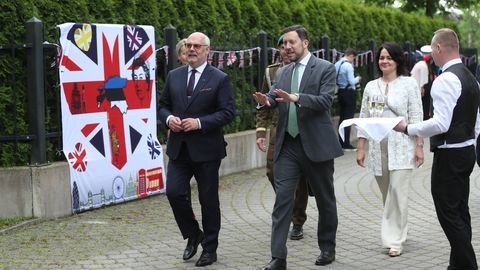 Британское посольство отметило юбилей правления королевы вечеринкой под открытым небом