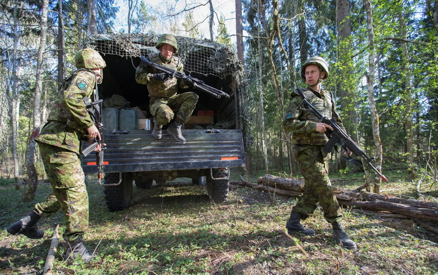Kevadtormile saabusid esimesed reservväelased