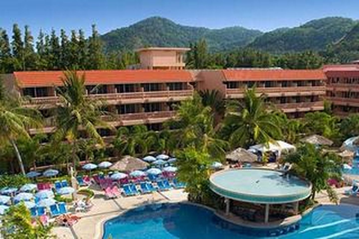 Phuketis Karoni rannas asuv Orchid Resorti hotellikompleks.