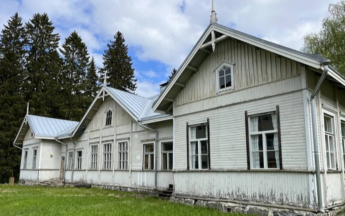 Koolimaja.