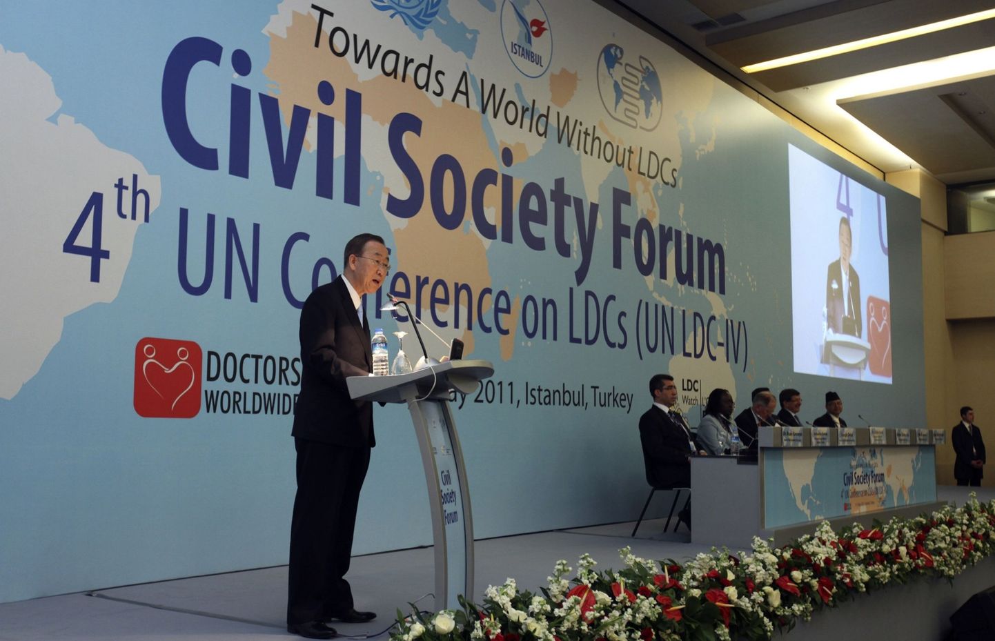 ÜRO peasekretär Ban Ki-moon Istanbulis.
