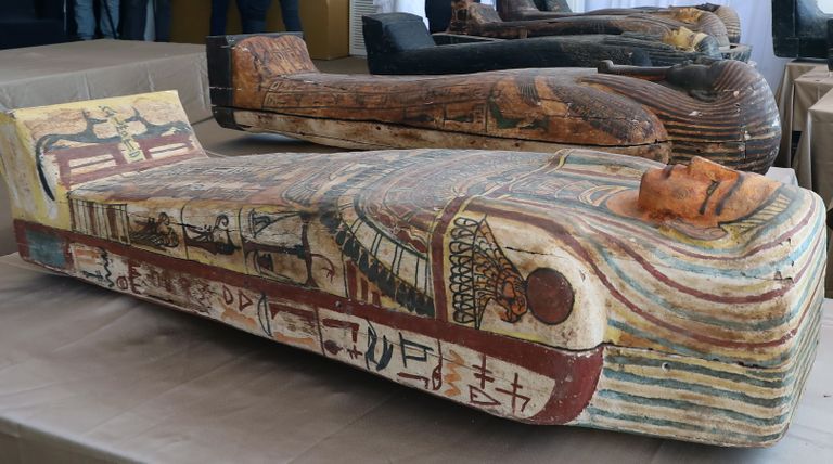 Egiptuse Saqqara nekropolist leiti 59 kinnist sarkofaagi, milles on muumiad