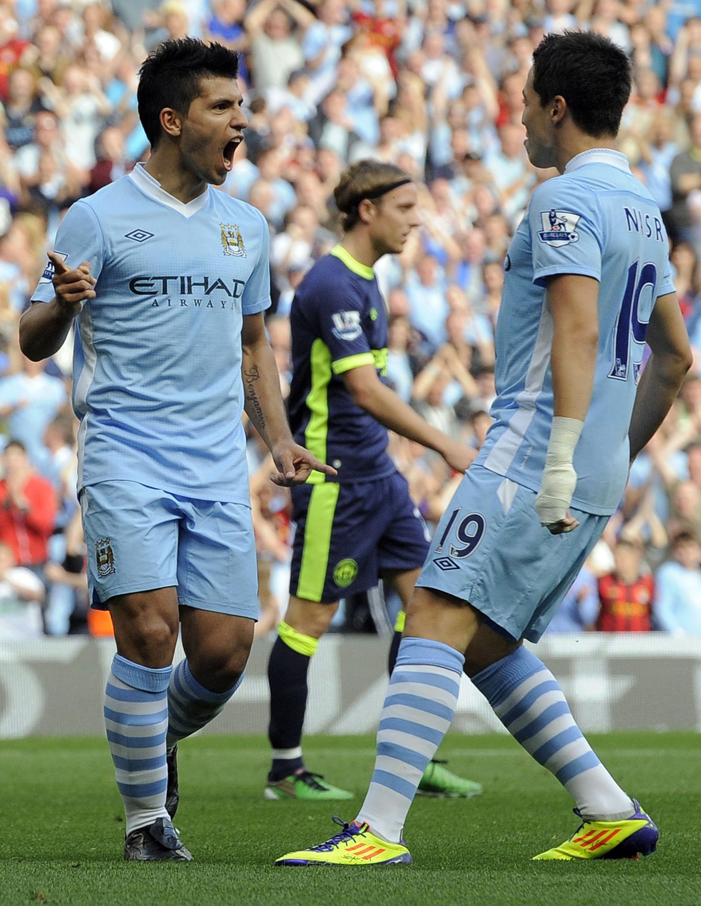 Manchester City mängijad Sergio Aguero (vasakul) ja Samir Nasri