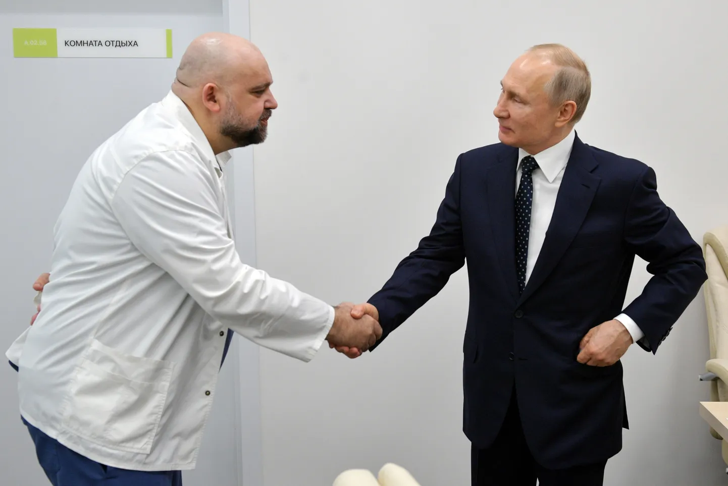 Vladimir Putinit võõrustanud Kommunarka haigla peaarstil Denis Protsenkol tuvastati koroonaviirus.