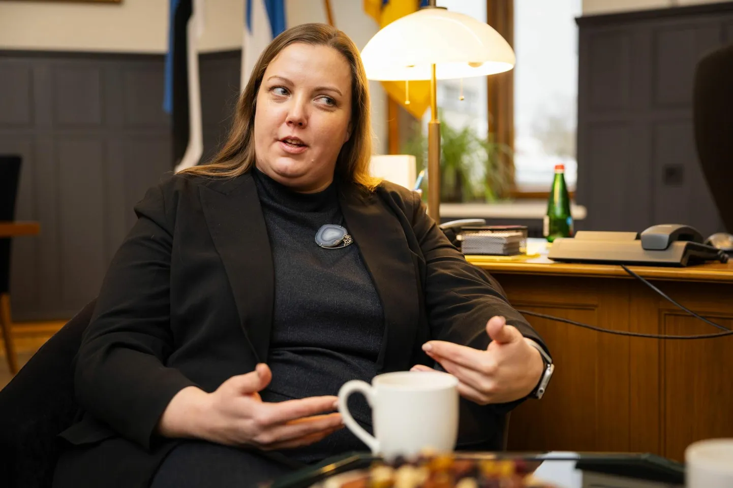 Tallinna linnavolikogu esimees Maris Sild väidab, et ta ei tunne, justkui oleks Keskerakond sotsid linnajuhtimisest kõrvale jätnud.