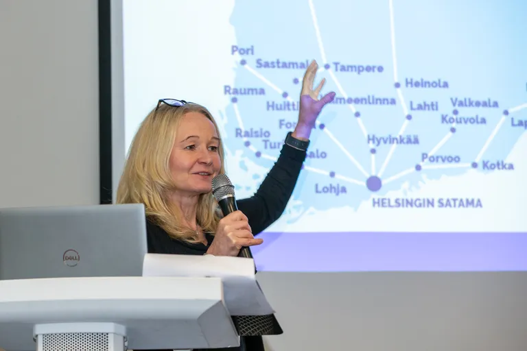 Malle Kolnes rääkis Ida-Viru turismiklastri seminaril, millised on Soome turu trendid.