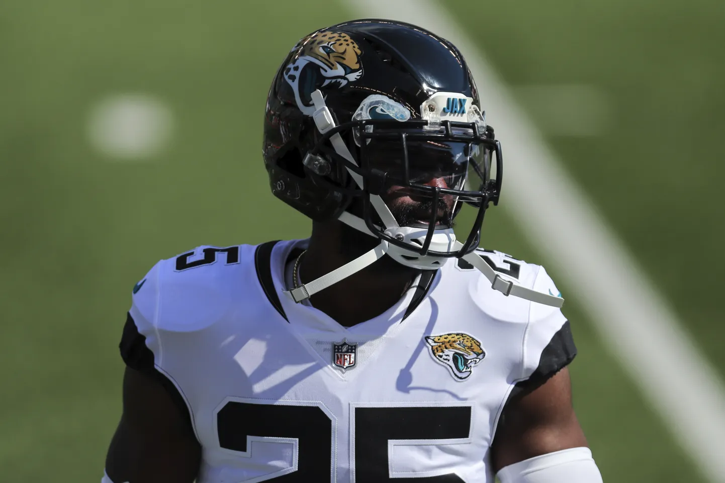 D.J. Hayden 2020. aastal Jacksonville Jaguarsi vormis.