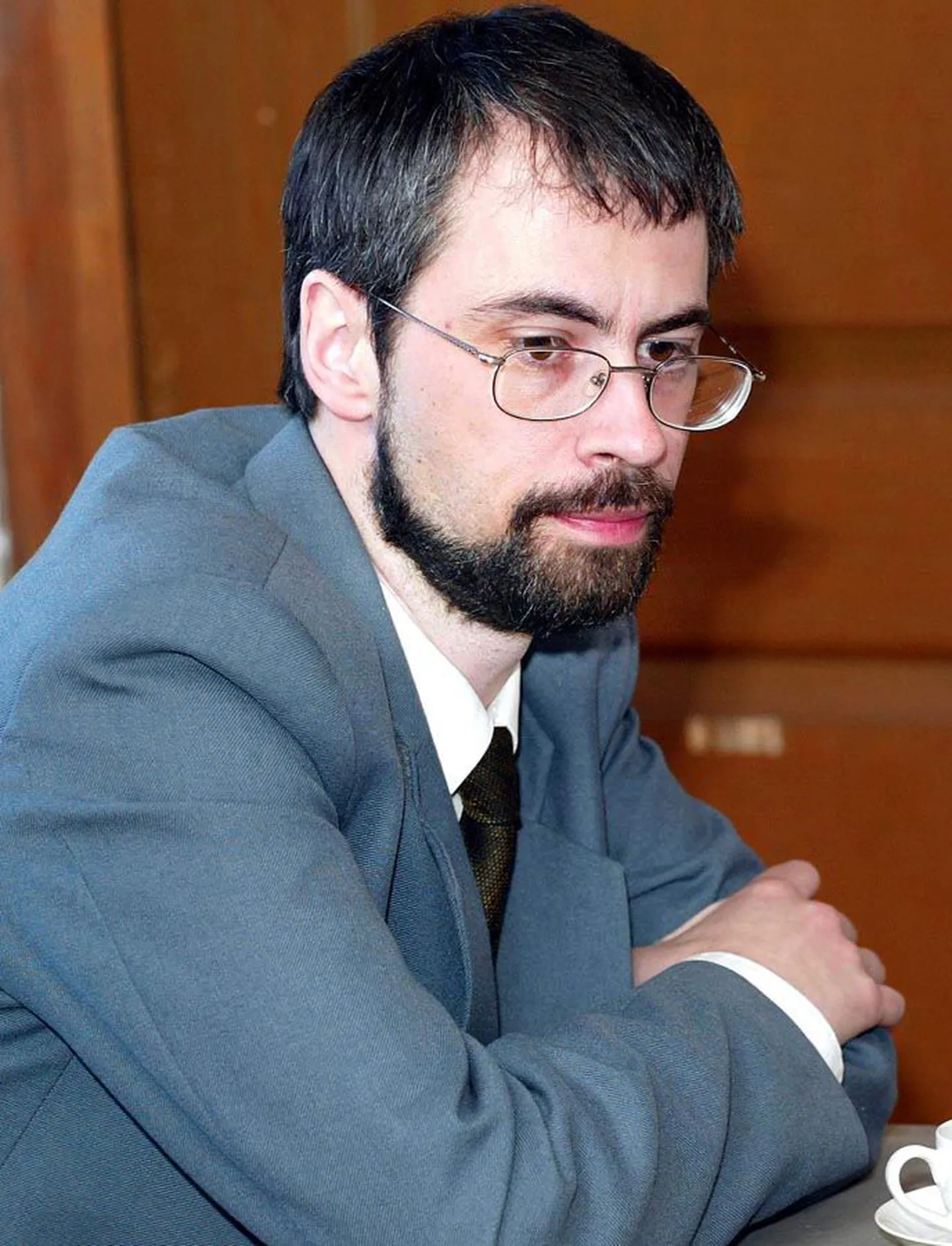 Senine looduskaitse seltsi aseesimees ja Viljandimaa organisatsiooni juht Jaak Jaaku leiab, et esimees Jaan Riis lõhub seltsi.