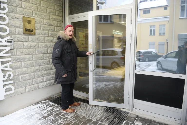 Artur Talvik enne Postimehe otse-eetrit. Foto:
