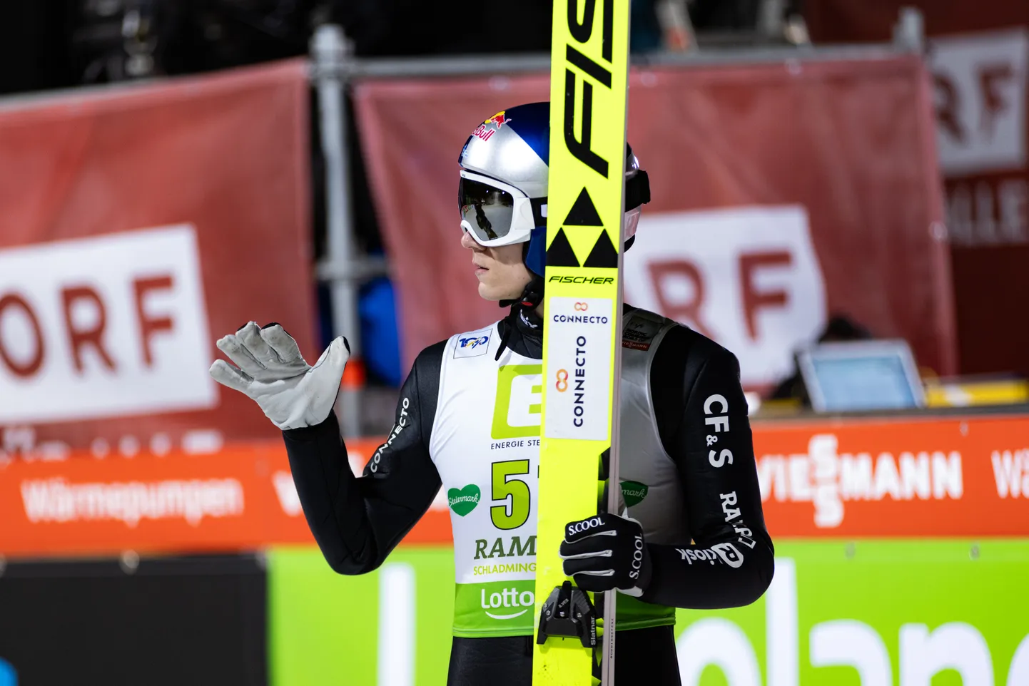 Neljapäevane hüpe aitas Kristjan Ilvese reedel poodiumile.