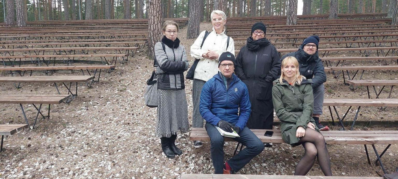 Võru maakonna laulu- ja tantsupeo «Võta aigu» lavastusmeeskond