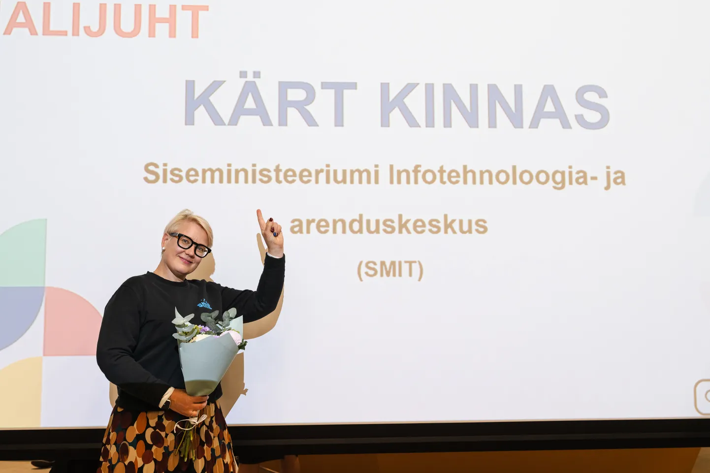 2024. aastal anti esmakordselt välja Parimat kaugtööd edendava personalijuhi tunnustus. Tunnustuse saaja oli Kärt Kinnas, Siseministeeriumi IT- ja arenduskeskuse peadirektori asetäitja.