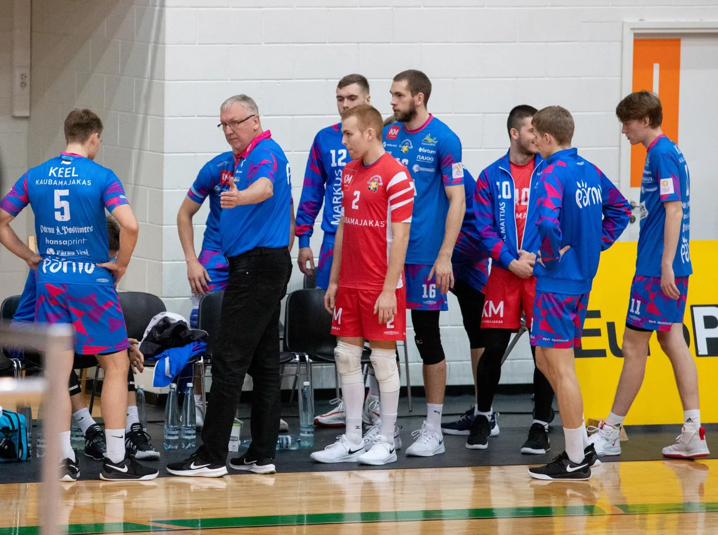 Pärnu võrkpalliklubi sai Tallinna Selveri vastu geimivõidu, ent seejärel ei andnud vastased armu.
