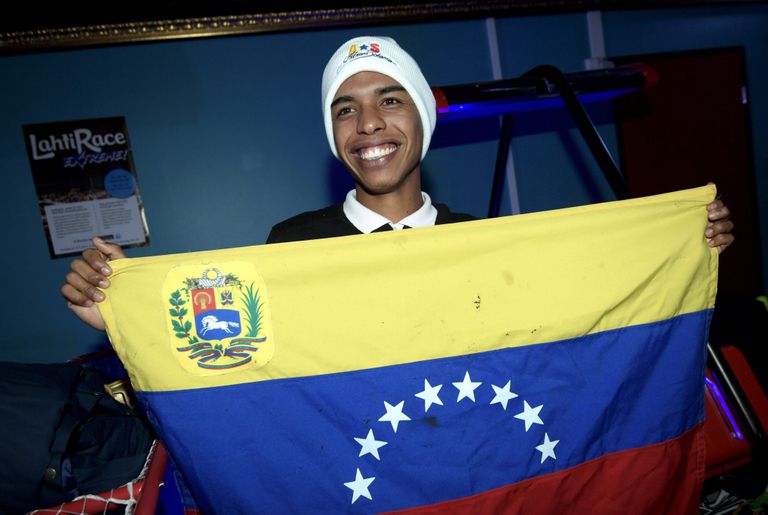 Венесуэльский лыжник Адриан Солано. Фото: Scanpix