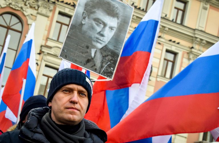 Алексей Навальный на марше оппозиции в память об убитом критике Кремля Борисе Немцове, центр Москвы, 25 февраля 2018 года.