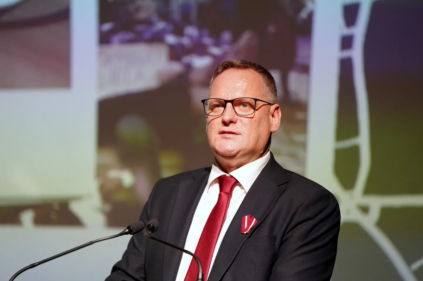 Partijas "Progresīvie" Rīgas mēra amata kandidāts Viesturs Kleinbergs piedalās partijas "Progresīvie" ārkārtas kongresā VEF kamerzālē "Spīdola".