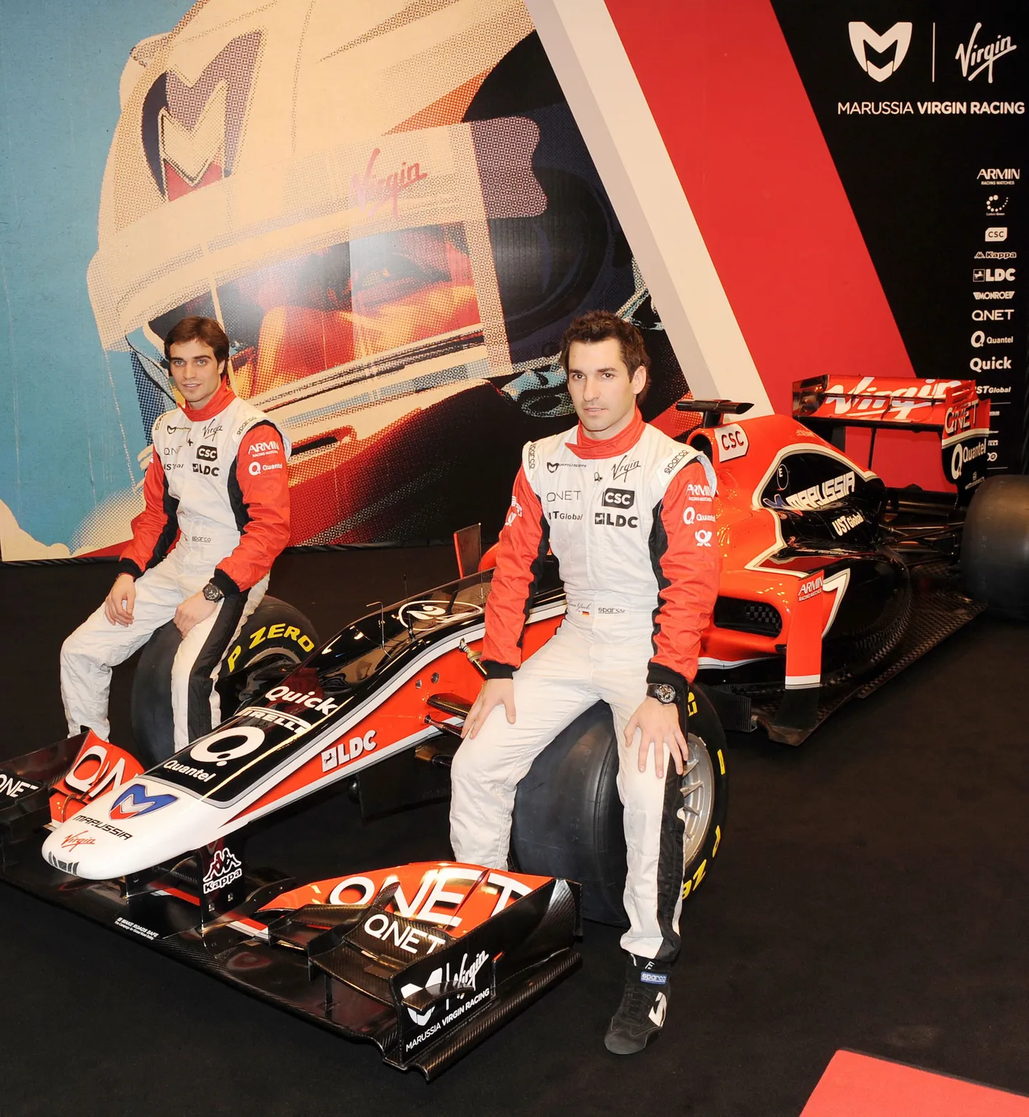 Презентация болида команды Marussia Virgin. Пилотами в этом году будут бельгиец Жером Д'Амброзио (слева) и немец Тимо Глок.