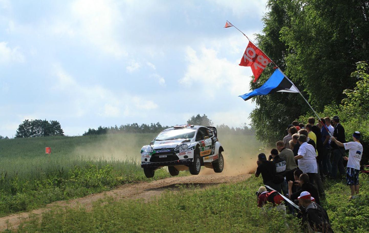 Auto24 Rally Estonial võidutsesid norrakad Mads Ostberg ja Jonas Andersson. Üldse lõpetas ralli 72 ekipaaži, katkestajaid oli 50, nende seas ka kolm järvakat või Järvamaaga seotud võistluspaari.
