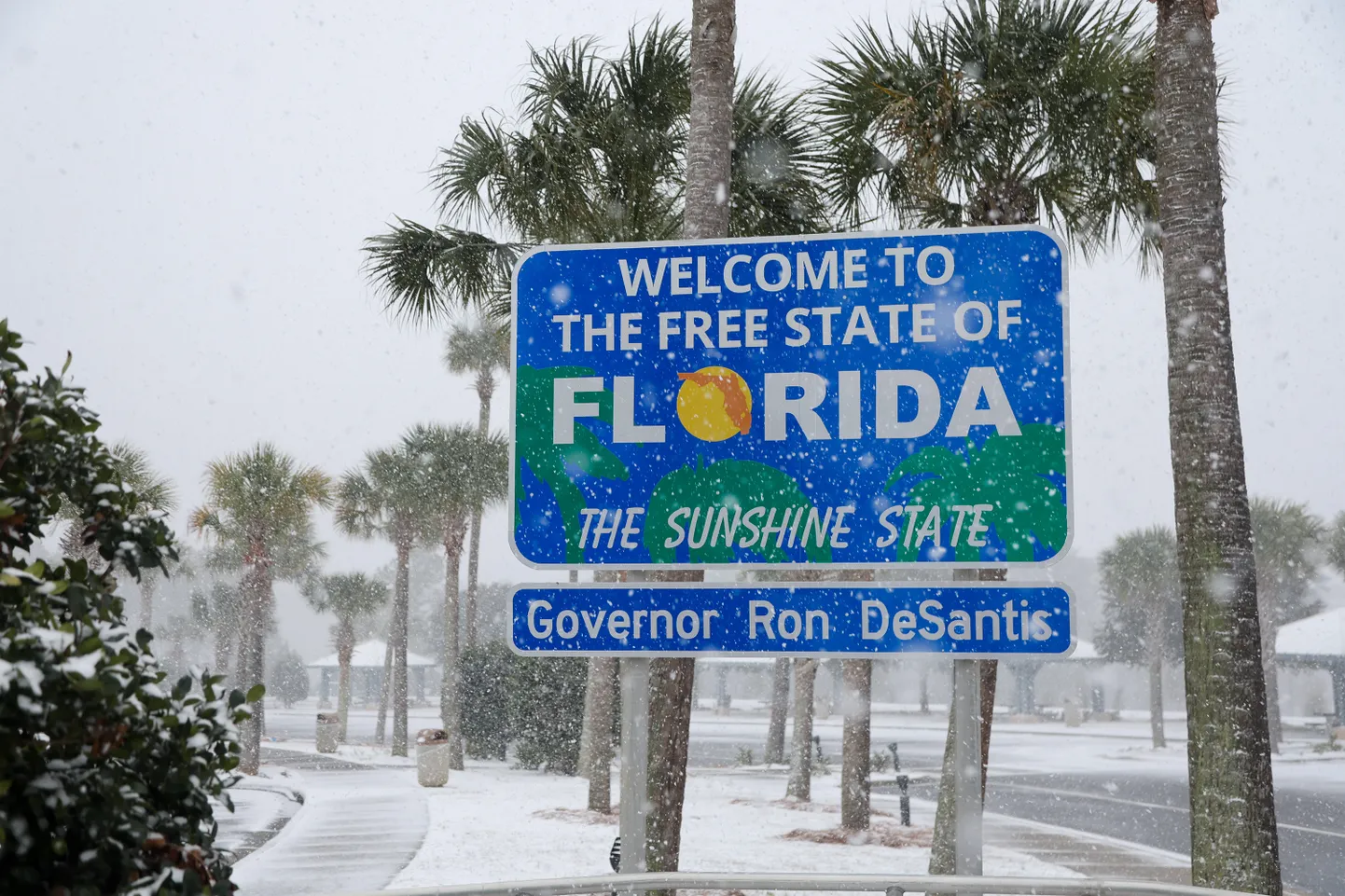 Lumesadu Pensacolas Floridas 21. jaanuaril.