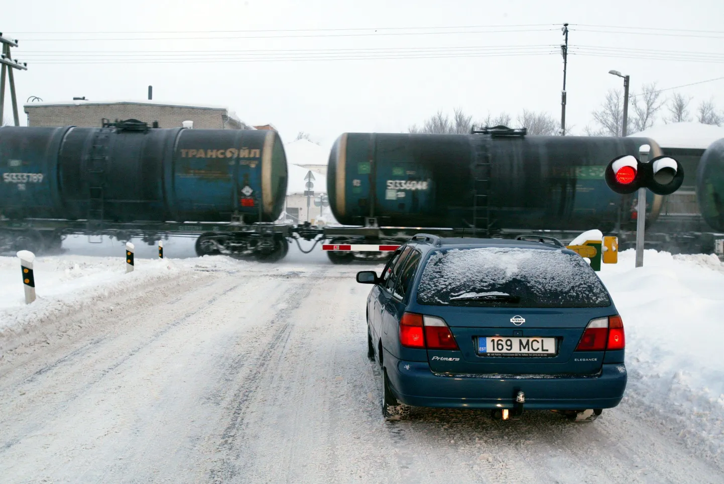 Raudtee ülesõit. Foto on illustreeriv.