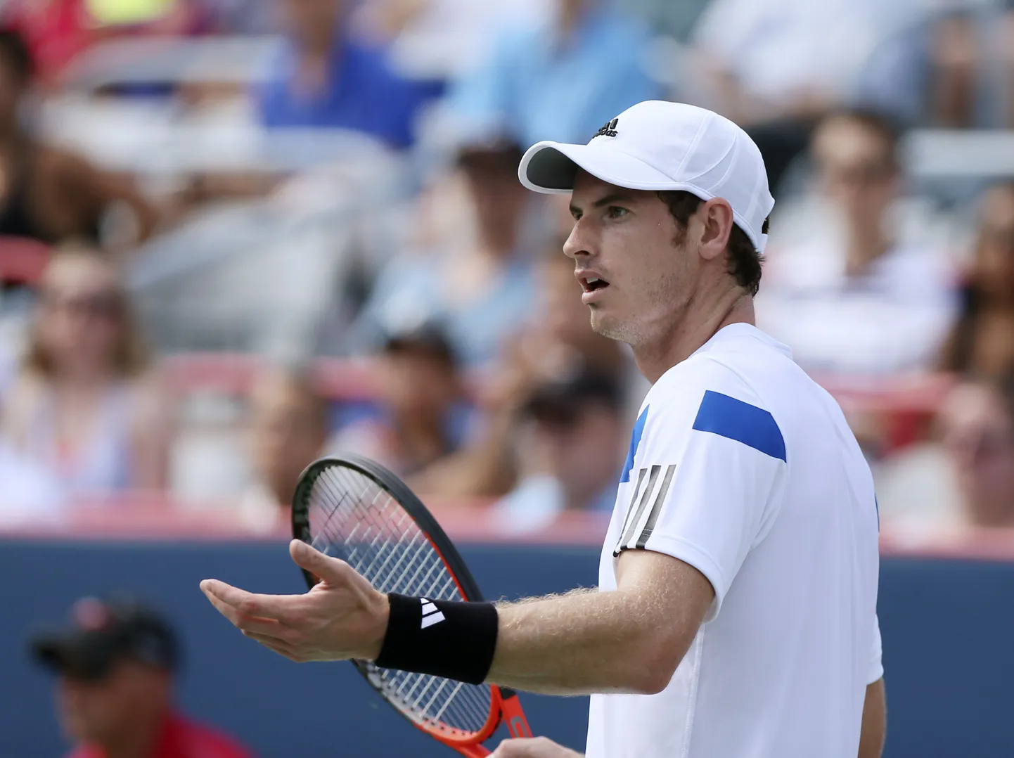 Andy Murray langes Montreali tenniseturniiril konkurentsist.