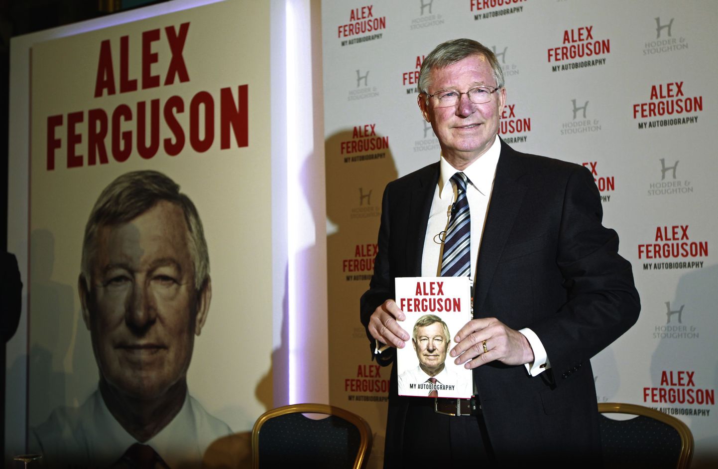 Sir Alex Ferguson esitleb oma uut raamatut.