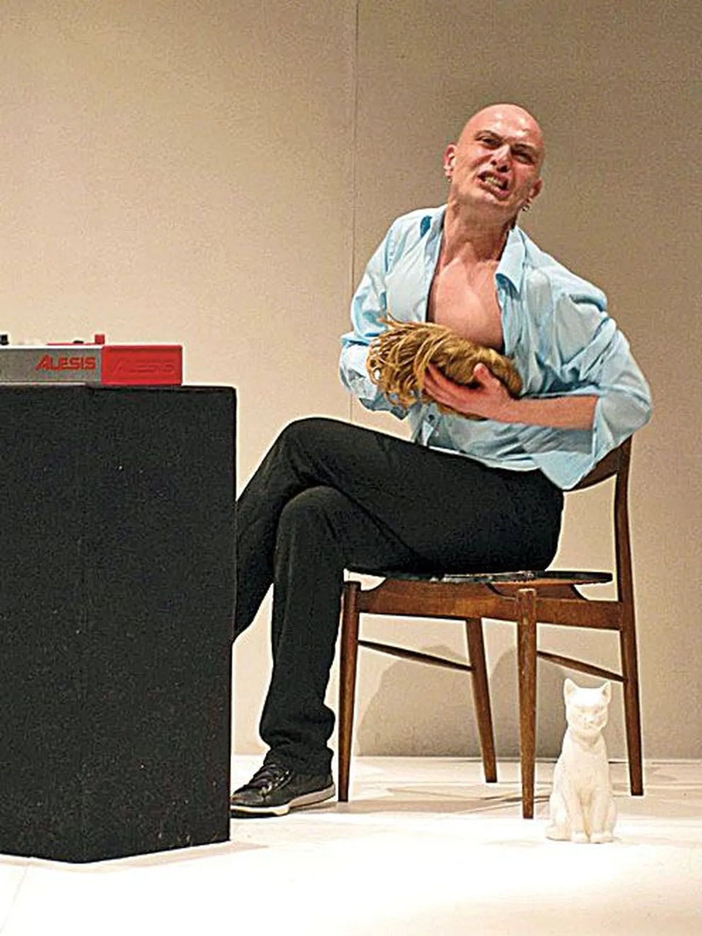 Ivo Dimchev.