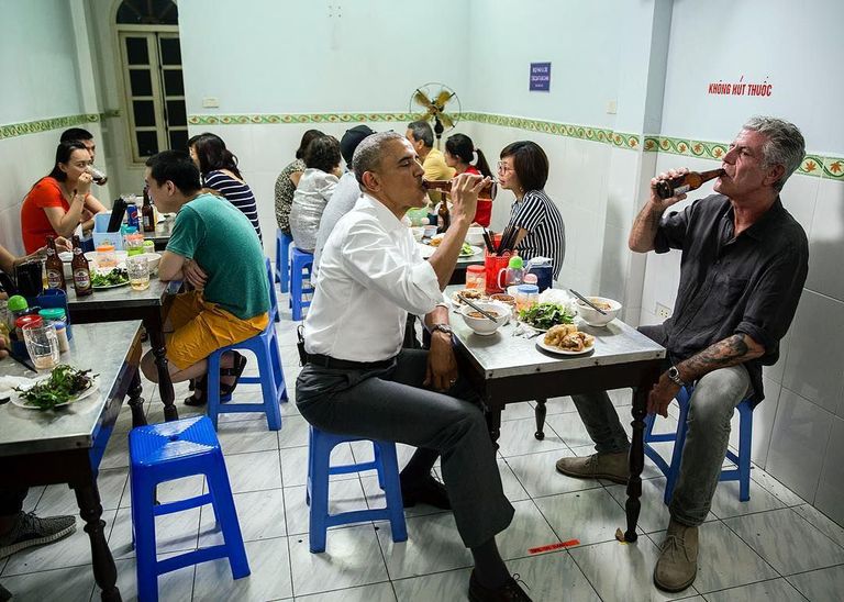 Anthony Bourdain ja Barack Obama 2016. aastal Vietnamis Hanois