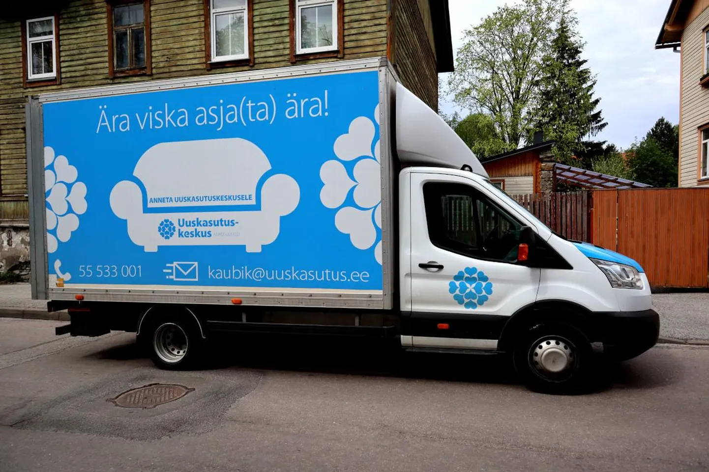 Uuskasutuskeskus saab ettevõttesse kogutud asjadele kaubikuga järele tulla.