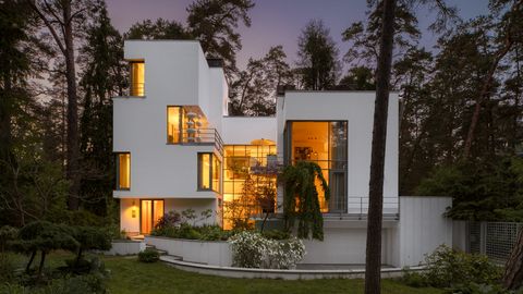 FOTO ⟩ Jūrmalā pārdošanā nonācis ekskluzīvs īpašums "Villa Guna"; cena publiski nav norādīta