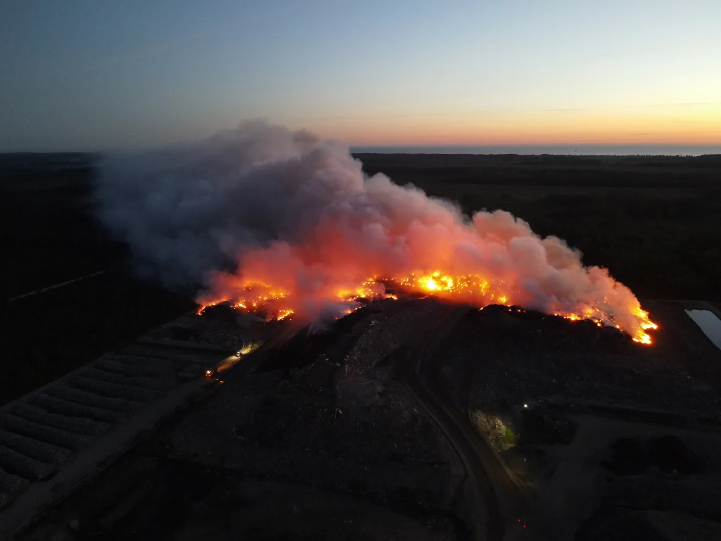 Пожар на свалке Уйкала.