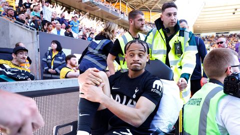 Simonss traumas dēļ nevarēs spēlēt Pasaules kausa izcīņā