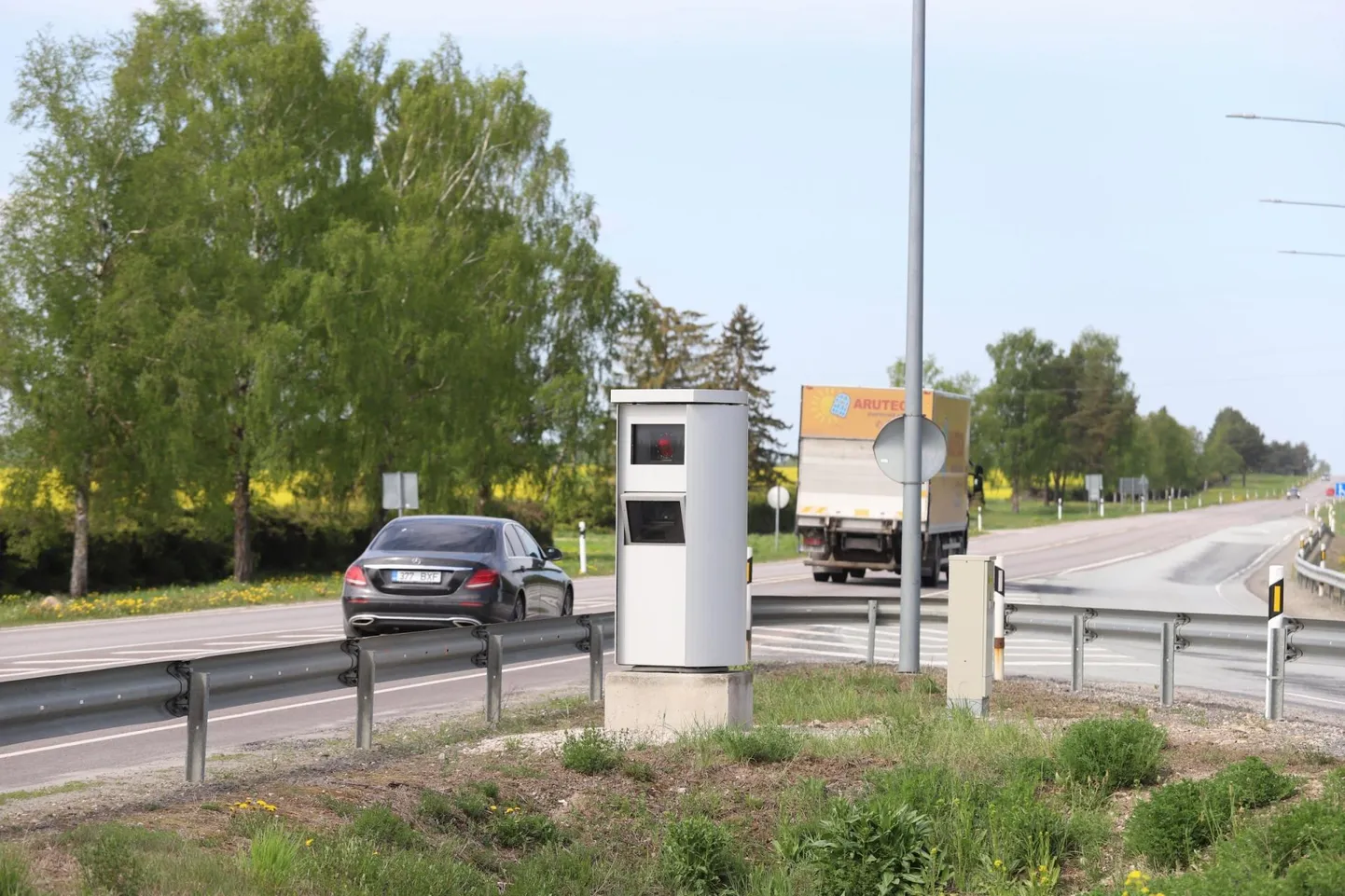 Esmaspäevast mõõdab uus kaamera liiklejate kiirust Põdrusel.