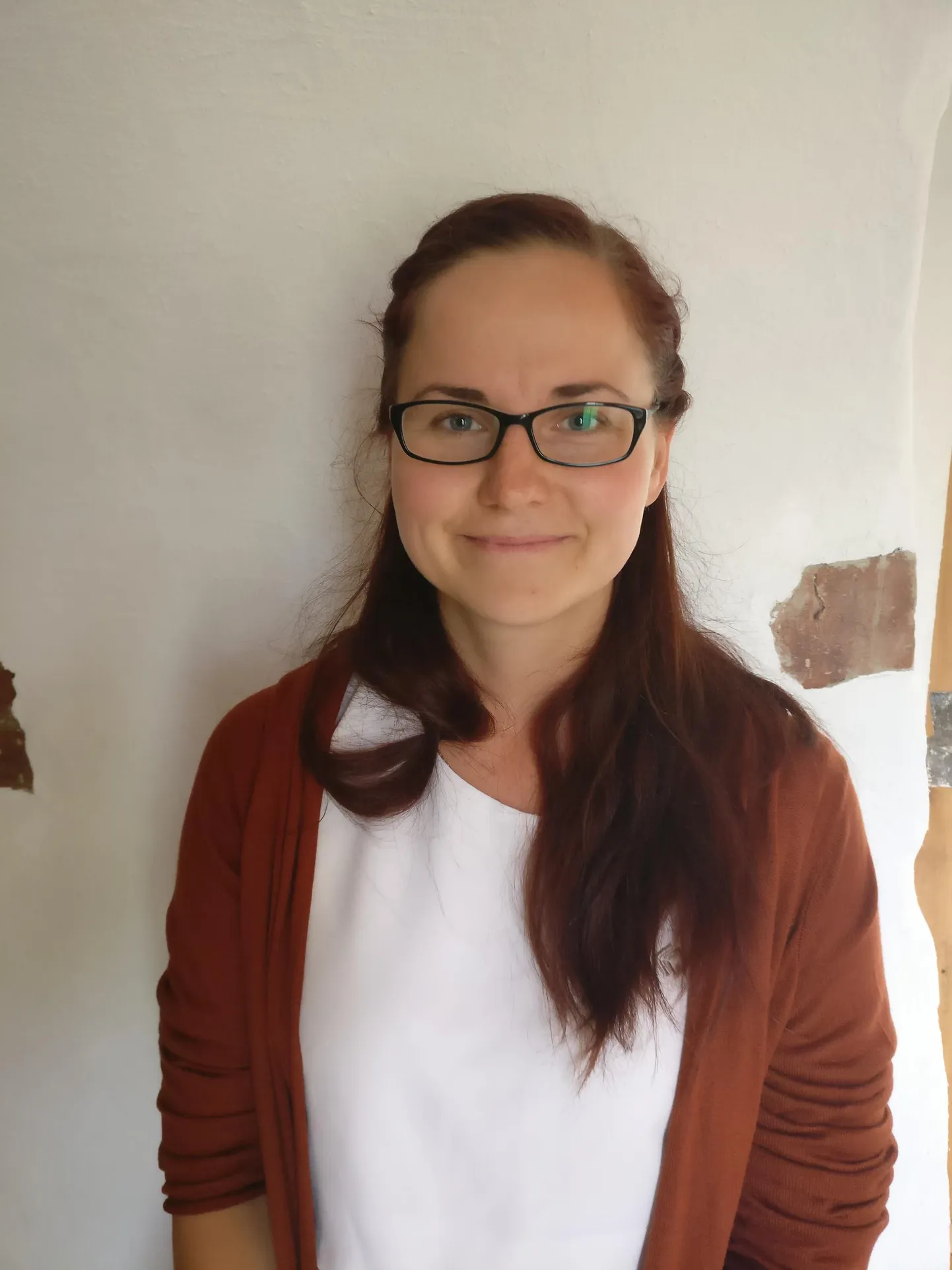 Kairi Nigoli põhitöö on inglise keele õpetamine Abja gümnaasiumis ning ta jätkab selles ametis ka instituudi juhina.