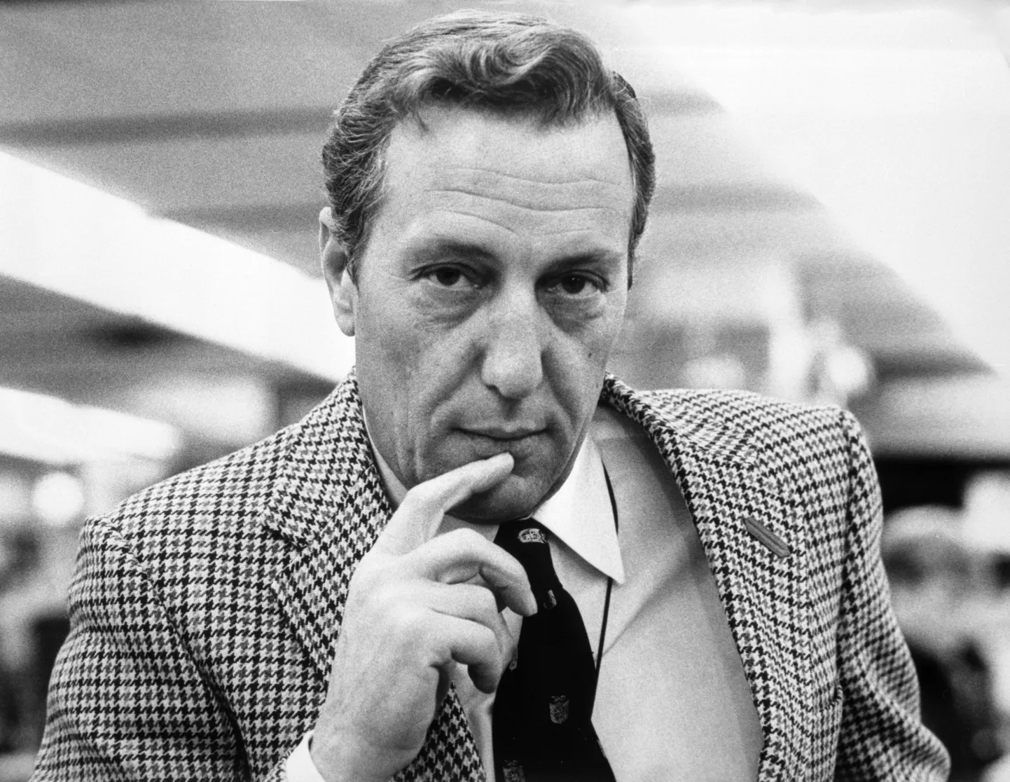 Frederick Forsyth 1984. aastal Helsingis.