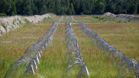Valgevene ehitab Ukraina lähedale sõjaväetranspordiks sobiva raudtee