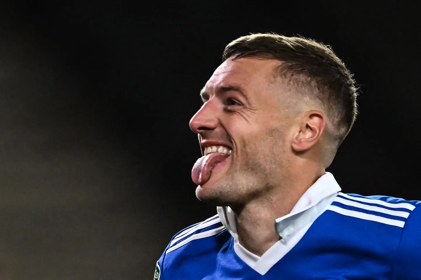 Leicester City ründaja Jamie Vardy jättis endi sõnul huuletubaka tarvitamise maha viie aasta eest, sest tema sõltuvus sai meedias negatiivset vastukaja.