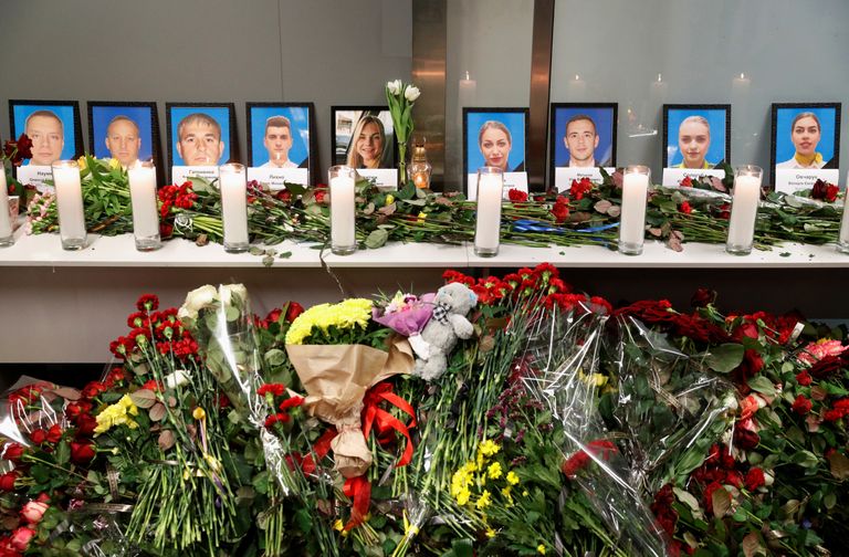 Teheranis Ukraina lennukiga juhtunud õnnetuses hukkunud ukrainlaste mälestamine Kiievi Borõspili lennujaamas.