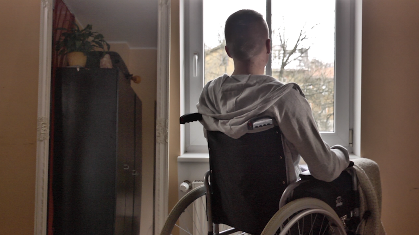 «Saladustes»: uskumatu lugu, kuidas noormees oma jalad kaotas