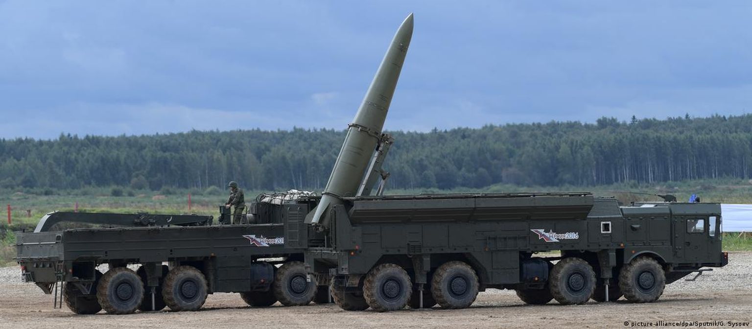 Сообщалось, что ЗРК "Искандер-М", способные запускать ракеты с ядерной боеголовкой, уже в Беларуси