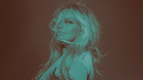 Linda Leen izdod minialbumu ''WAVES II/III'' un aicina uz koncertiem šonedēļ