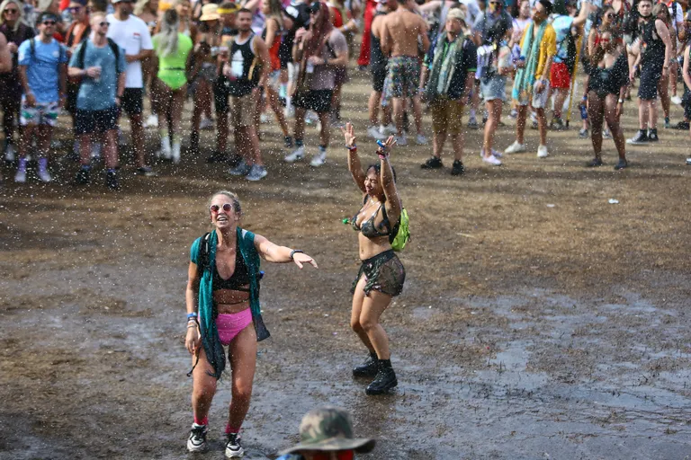 Inimesed said üle pika aja taas festivalirõõme nautida.