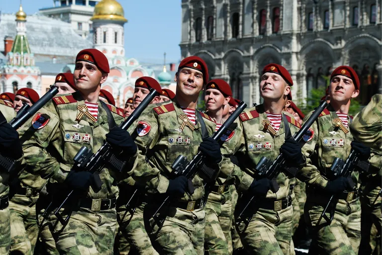 Venemaa rahvuskaartlased 9. mai paraadil.